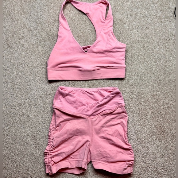 Bo&Tee Activewear with Bungee Shorts - Picture 1 of 5